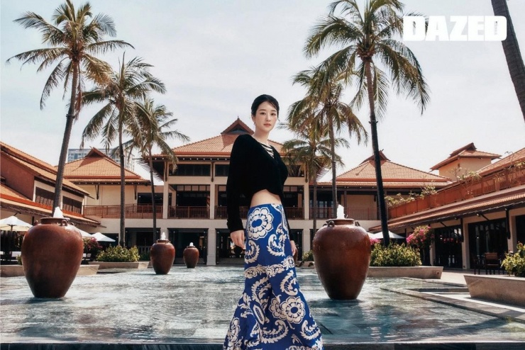 Trong bộ trang phục đơn giản nhưng đầy tinh tế, nữ diễn viên “Điên thì có sao” khoe khéo vóc dáng nuột nà cùng đường cong mềm mại.
