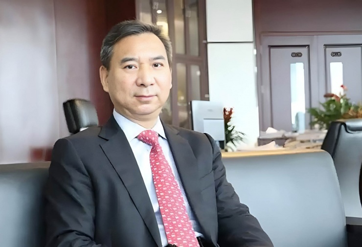 Bỏ học năm 16 tuổi, bỏ vị trí giám đốc chi nhánh năm 30 tuổi, Lữ Hướng Dương khởi nghiệp và đầu tư mạo hiểm. Ảnh: Baidu. 