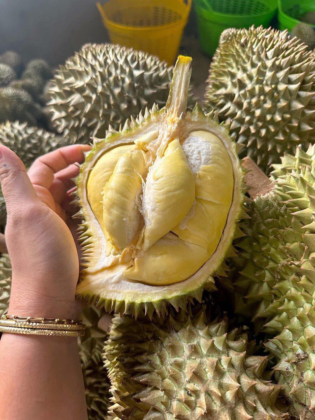 Người tiêu dùng nên chọn địa chỉ uy tín để mua được sầu ngon.