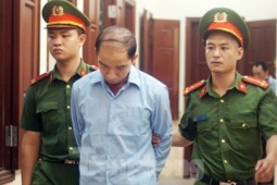 Hà Nội: Bắt Bí thư Đảng ủy phường Hoàng Liệt