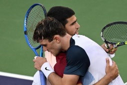 Nóng nhất thể thao sáng 23/5: Alcaraz tập với Draper chuẩn bị cho Roland Garros