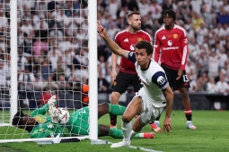 MU thua chung kết Europa League: Báo Anh ngao ngán với chiến thuật của HLV Amorim