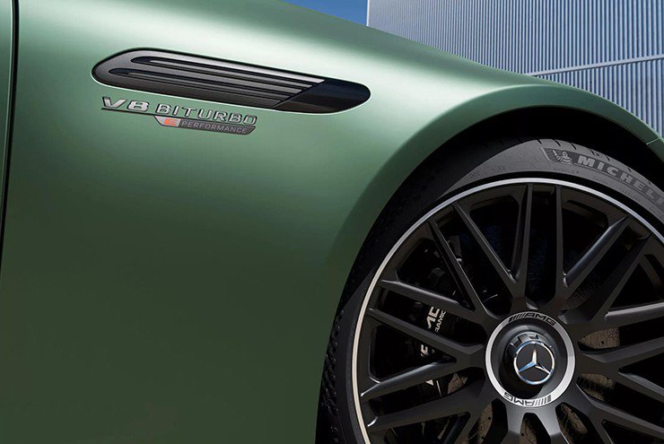 Mercedes-Benz SL 63 E Performance sắp ra mắt, giá hơn 12 tỷ đồng - 6