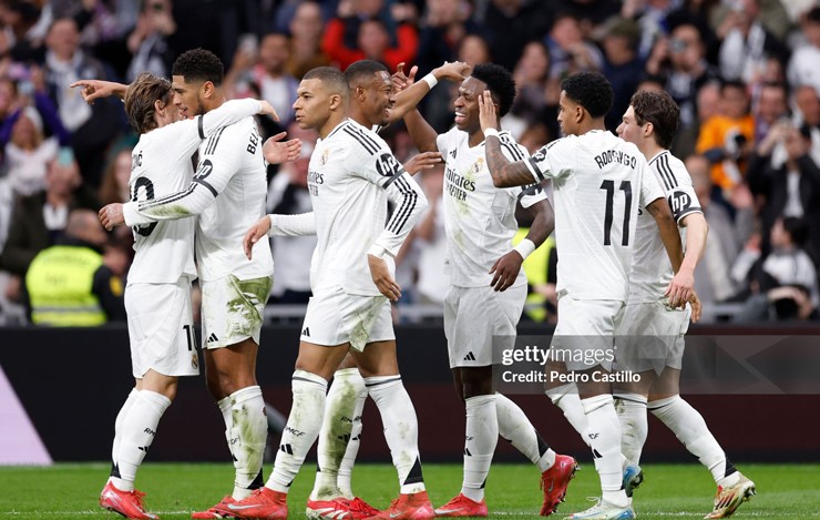 Nico Williams sẽ phải cạnh tranh với các ngôi sao của&nbsp;Real Madrid