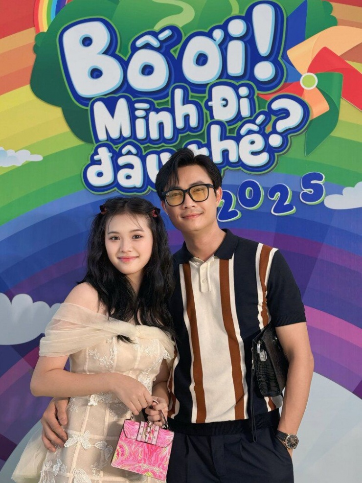 Bé Kitty "Bố Ơi Mình Đi Đâu Thế" phổng phao khó nhận ra sau 7 năm, bố giờ làm nam thần VTV nức tiếng - 2