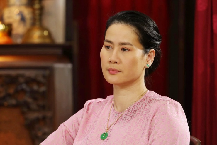 Nữ diễn viên chuyên "ác nữ" trên mản ảnh Việt.