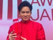 Tùng Dương hát vang 'Một vòng Việt Nam' khi nhận Giải thưởng Đặc biệt quốc tế