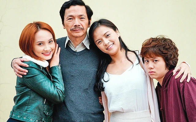"Về nhà đi con" câu chuyện của ông bố giàu tình cảm với 3 người con.