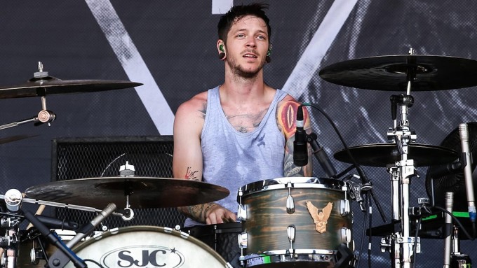 Chân dung cựu tay trống Daniel Williams. Ảnh: WireImage