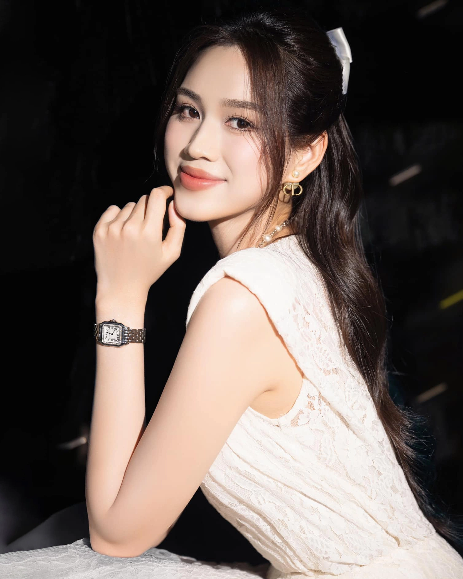 Nàng hậu Thanh Hoá từng "gây sốt" với ảnh làm nông, giờ giàu có sang chảnh, ăn mặc dát loạt đồ hiệu hàng hiếm - 9