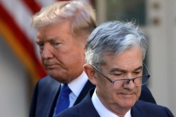 Ông Trump muốn sa thải chủ tịch Fed, đây là bức tường thành bảo vệ ông Powell