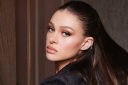 Nicola Peltz từng bị chuyên gia làm tóc gọi là 'quái vật'