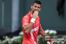 Video tennis Djokovic - Arnaldi: Đẳng cấp set 2, "đòi nợ" thành công (Geneva Open)