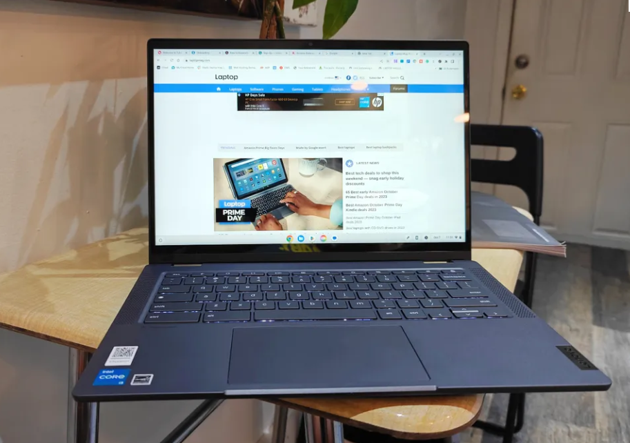 Lenovo IdeaPad Flex 5i Chromebook Plus.