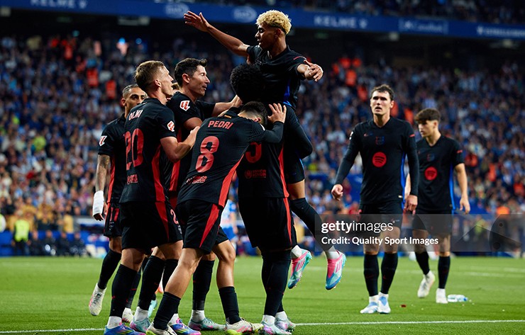 Yamal giờ trở thành trụ cột không thể thiếu trong màu áo Barca lẫn đội tuyển Tây Ban Nha