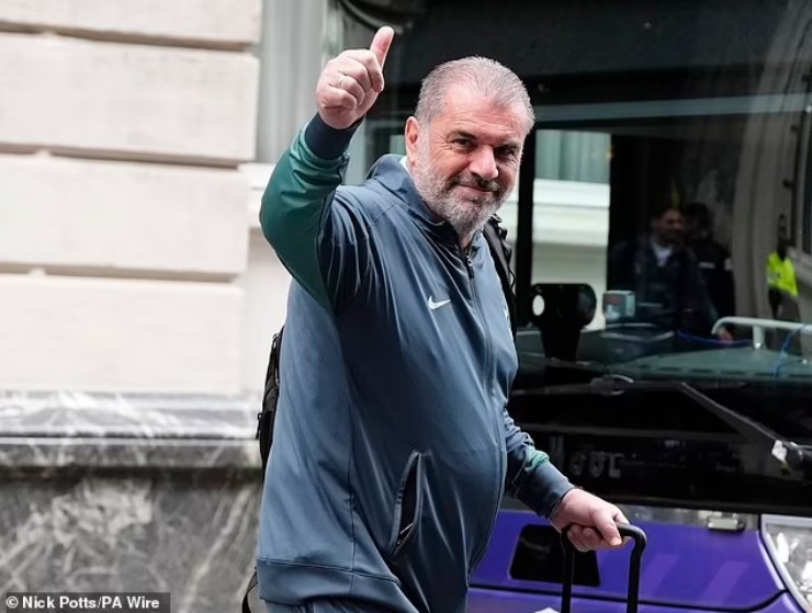 Tottenham "quay xe" giữ chân HLV&nbsp;Postecoglou?