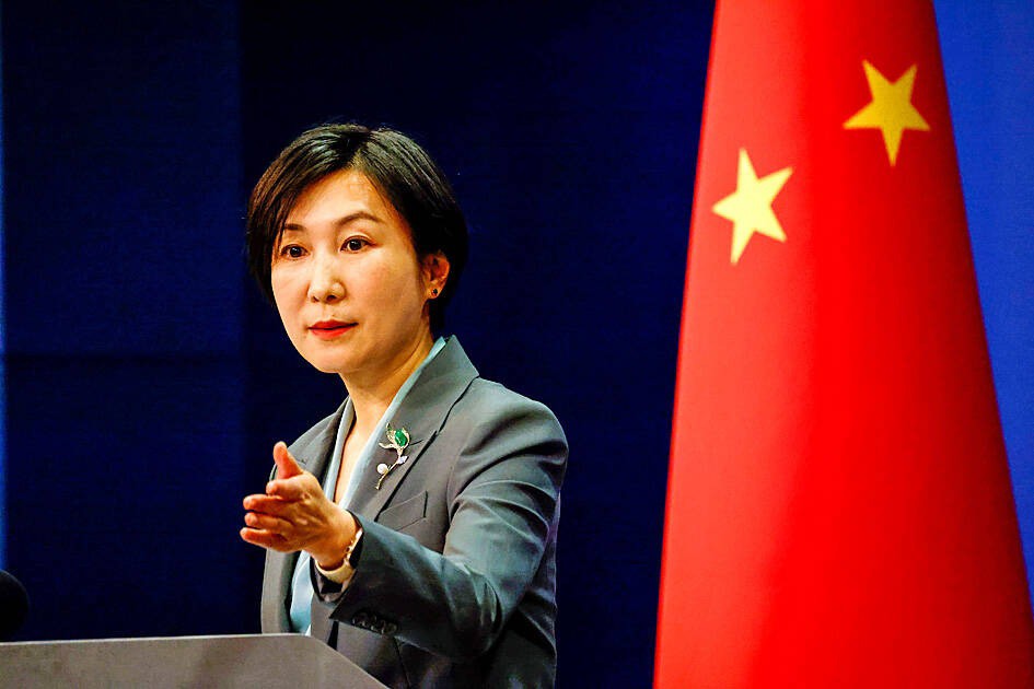 Người phát ngôn Bộ Ngoại giao Trung Quốc Mao Ninh. Ảnh: Taipei Times/EFE