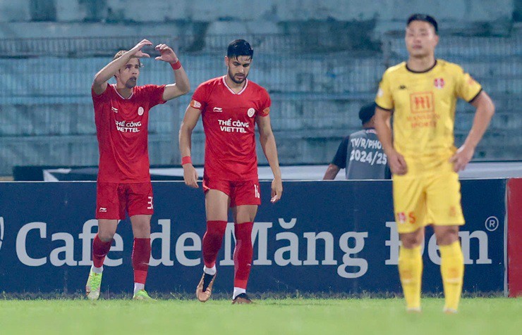 Wesley và&nbsp;Pedro Henrique lần lượt lập công cho Thể Công