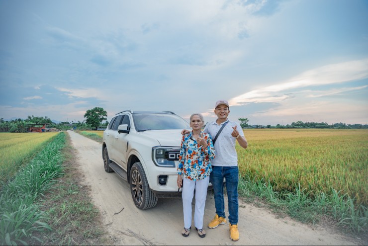 Cùng mẹ U80 đi phượt - 2
