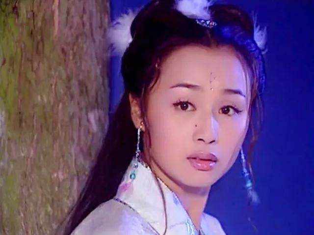 Tào Dĩnh được xem là mỹ nhân cổ trang của làng giải trí Hoa ngữ.