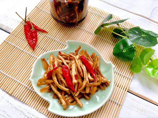 Củ cải ngâm mắm nhạt: Có thể dùng như món ăn kèm chống ngán trong bữa cơm, lại hỗ trợ tiêu hóa tốt.