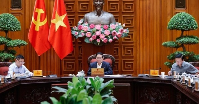 Thủ tướng: Thúc đẩy mua máy bay Boeing, khí LNG...