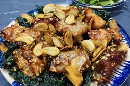 Sườn heo làm theo cách này bao nhiêu cũng hết, càng ăn càng "nghiện"