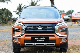 Giá xe Mitsubishi Xpander Cross tháng 5/2025, giảm 50% phí trước bạ và tặng Camera