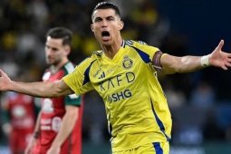 Tin mới nhất bóng đá trưa 24/5: Al Nassr đề nghị Ronaldo giảm 52% lương