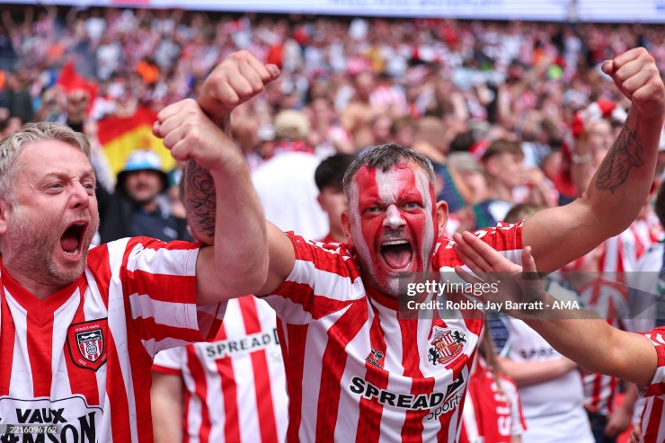 Sunderland trở lại Ngoại hạng Anh sau 9 mùa: Chờ màn trình diễn của em trai Bellingham - 11