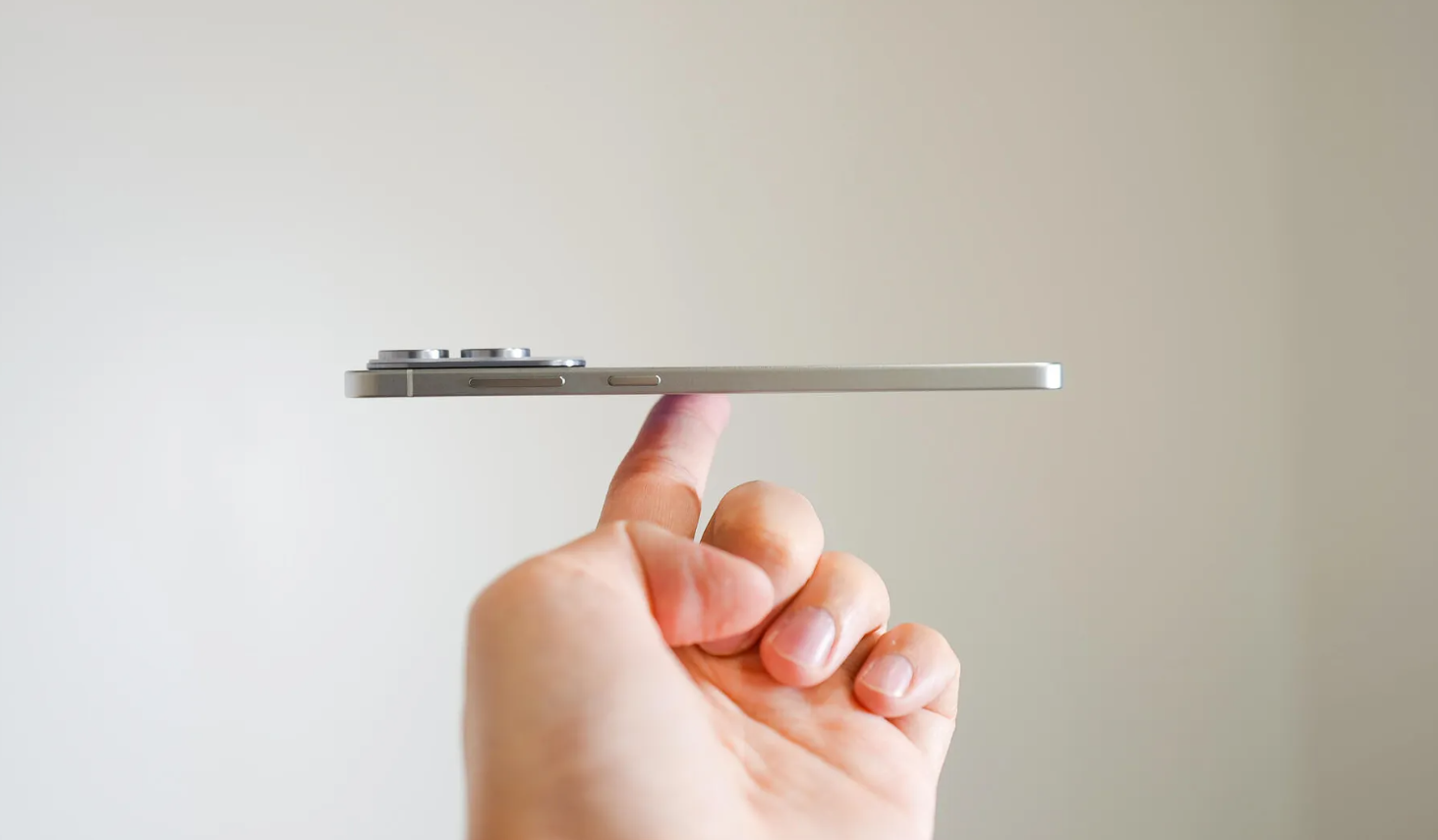 Galaxy S25 Edge.