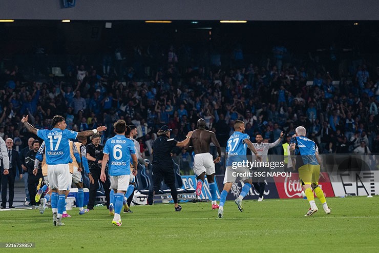 Napoli vô địch Serie A xứng đáng, cựu sao MU McTominay - Lukaku là tâm điểm - 4