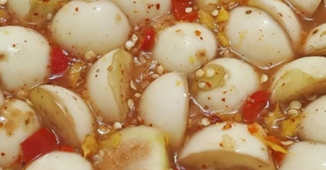 Ăn cà cùng canh cua: Món ngon dân dã và những nguy cơ tiềm ẩn cho sức khỏe