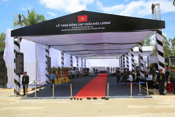 Nơi nguyên Chủ tịch nước Trần Đức Lương an nghỉ là núi Dông Bồ, thôn Diên Trường, xã Phổ Khánh, thị xã Đức Phổ, tỉnh Quảng Ngãi. Ảnh: MINH TRƯỜNG