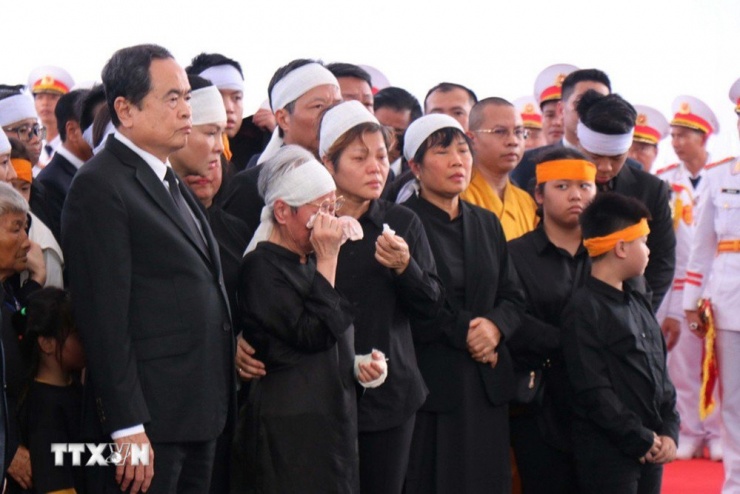 Gia quyến nguyên Chủ tịch nước Trần Đức Lương. Ảnh: TTXVN