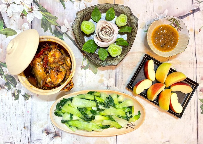 Bữa cơm ba món đơn giản cho hai người - 1