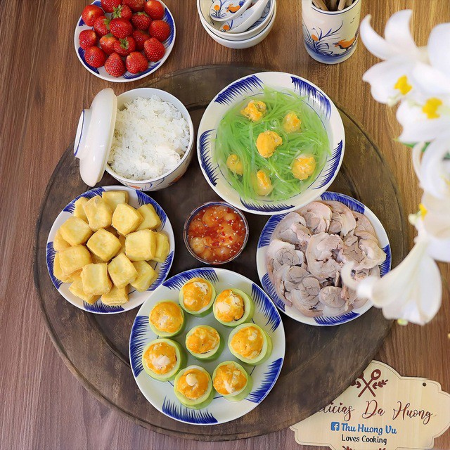 Bữa cơm ấm áp với món ngon mỗi ngày dễ làm.