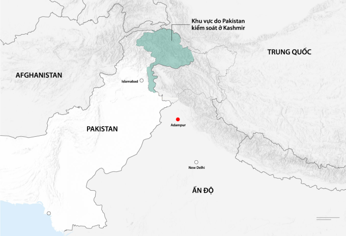 Vị trí căn cứ Adampur (chấm đỏ). Đồ họa: CNN