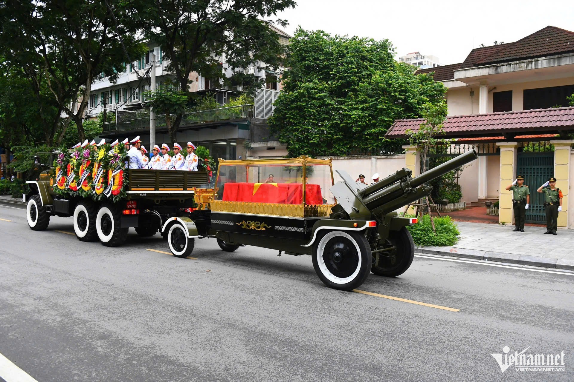 Hà Nội tiễn biệt nguyên Chủ tịch nước Trần Đức Lương - 14