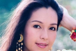" Nữ hoàng ảnh lịch " Diễm My: Sở hữu biệt thự sang trọng 3.000m2 cùng du thuyền đắt đỏ, U70 nhan sắc vẫn rạng ngời