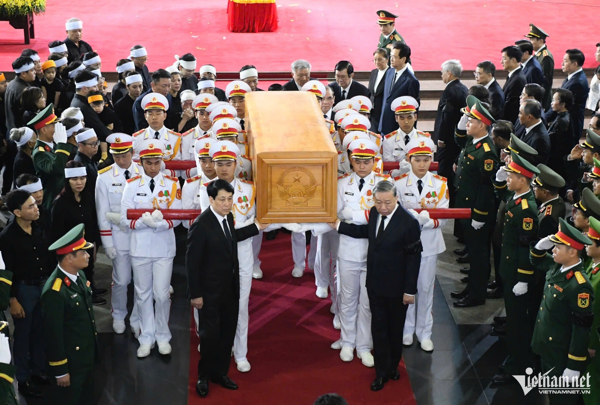 Hà Nội tiễn biệt nguyên Chủ tịch nước Trần Đức Lương - 32