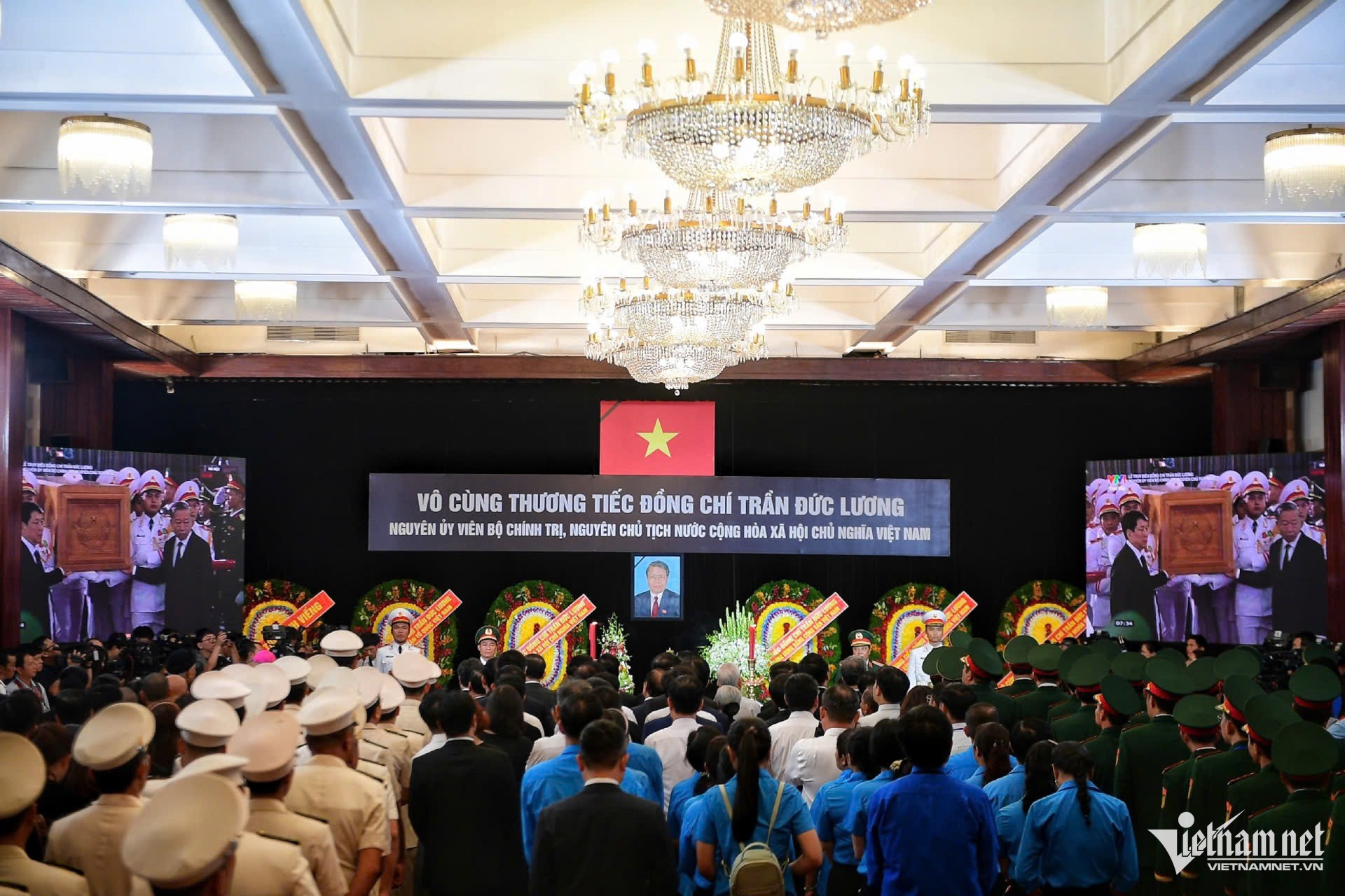 Lễ truy điệu nguyên Chủ tịch nước Trần Đức Lương diễn ra tại Hội trường Thống Nhất TPHCM