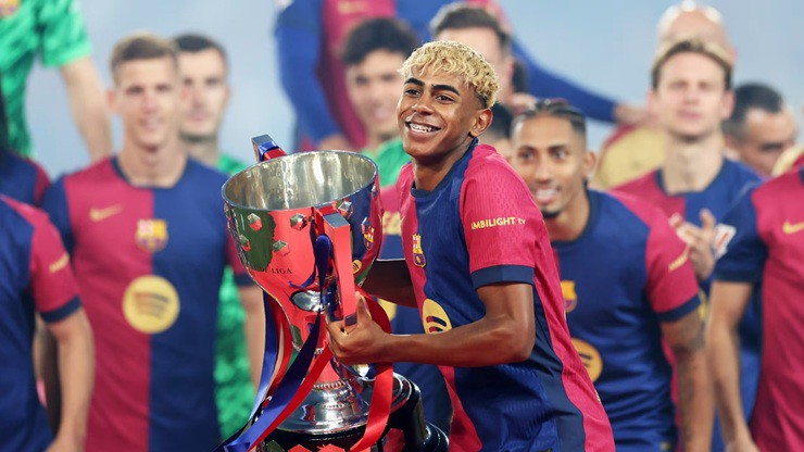 Yamal tỏa sáng giúp Barcelona đòi lại ngôi vương La Liga từ tay Real Madrid