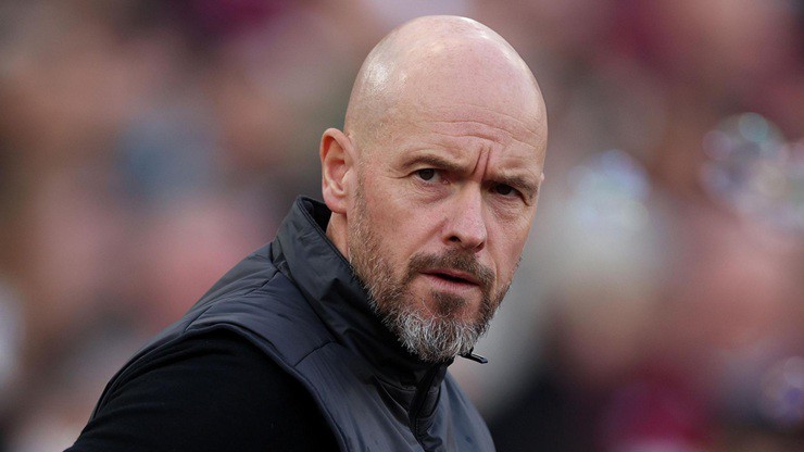 HLV Ten Hag chuẩn bị thay thế Xabi Alonso dẫn dắt Leverkusen