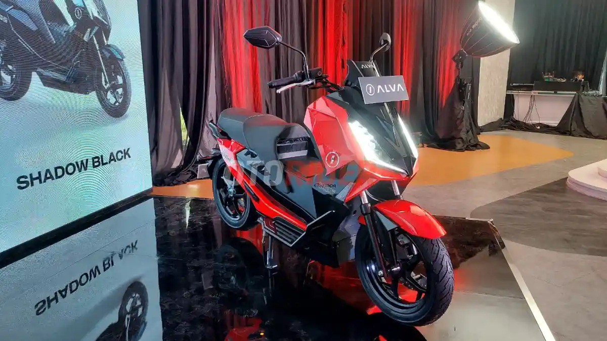 Xe có phạm vi di chuyển lên tới 125 km một lần sạc.