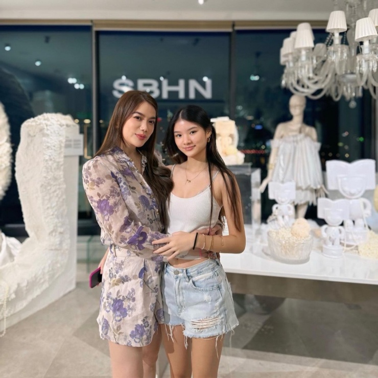 Trong những năm gần đây, con gái Trương Ngọc Ánh ngày càng nổi bật với sự phát triển về ngoại hình. Ảnh: FB Trương Ngọc Ánh