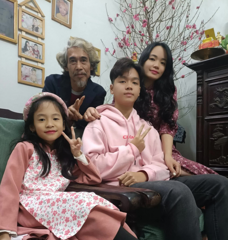 Hai nam diễn viên kết hôn lần đầu ở tuổi U50, đều lấy vợ trẻ là fan cứng kém gần 30 tuổi - 7