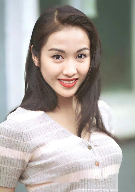 Nữ diễn viên Lê Tư.