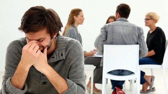 Trong công việc, người hèn nhát thể hiện ở việc không bao giờ dám chịu trách nhiệm. Ảnh minh họa
