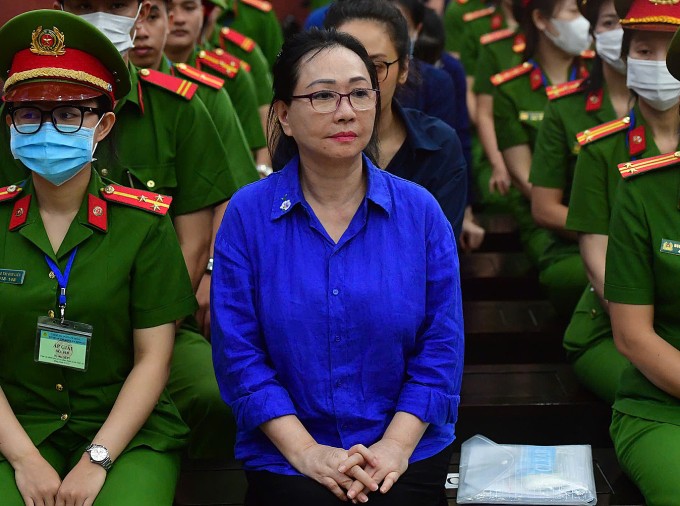 Bà Trương Mỹ Lan trong phiên xử phúc thẩm giai đoạn 2 hồi tháng 4. Ảnh: Quỳnh Trần